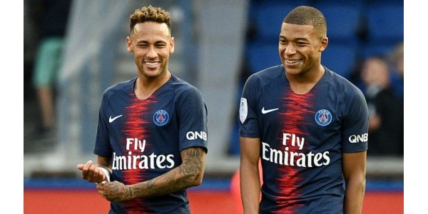 Vitória do Paris Saint-Germain por 4-1 sobre o Stade Rennais